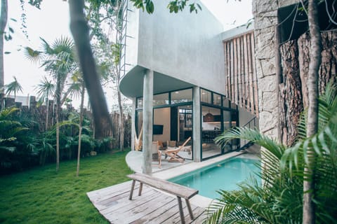 Property building, Patio, Garden, Garden view, Pool view, Swimming pool, Swimming pool