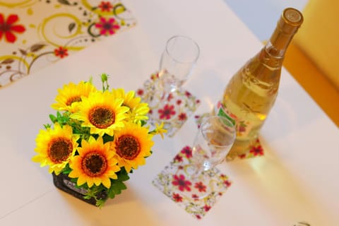 Food and drinks, Alcoholic drinks