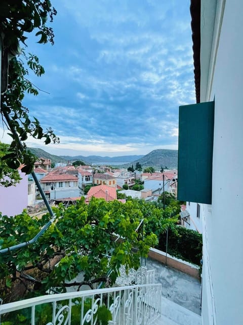 Casa de Pera House in İzmir Province