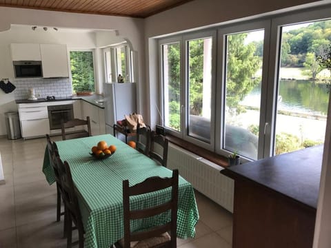 Le Paradis Mosan House in Dinant