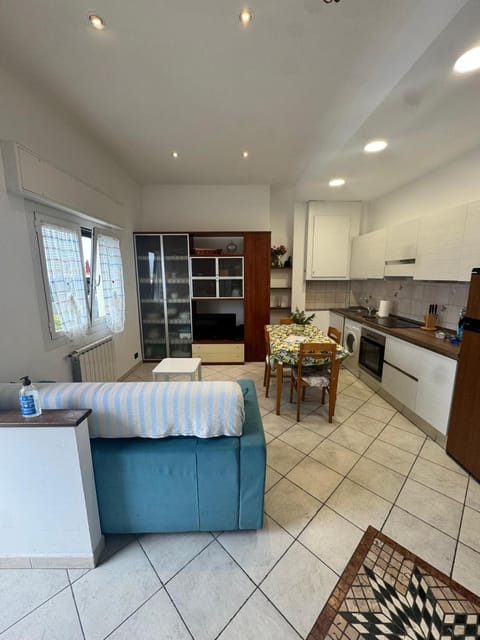 TV and multimedia, Coffee/tea facilities, Living room, washing machine, kitchen
