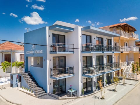 New Azzurro Deluxe Hotel in Limenaria