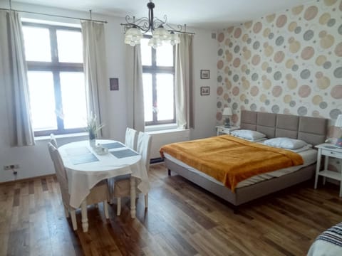 Living room, Bedroom