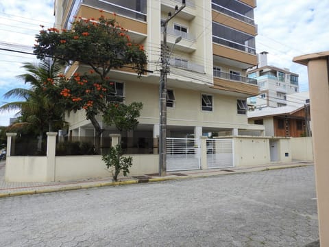 Property building, Facade/entrance, Street view