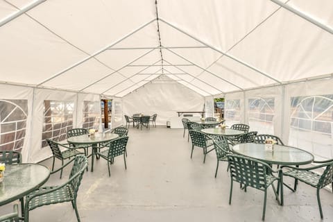 Chippewa Retreat - Den Apartment in Wisconsin