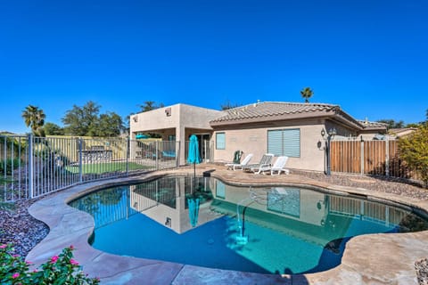 Putting Green and Game Room Goodyear Oasis House in Avondale