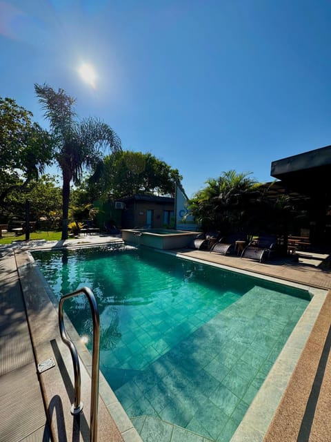 Pool view, Swimming pool, sunbed
