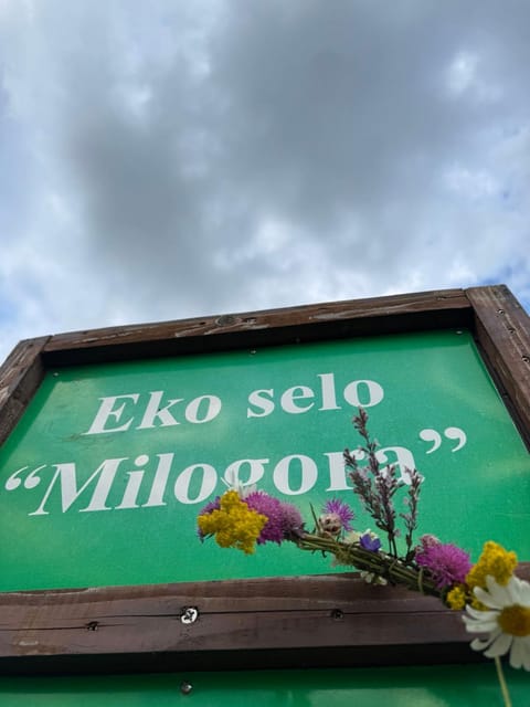 Etno selo - Guest House Etno Village - TRSA Bed and Breakfast in Montenegro