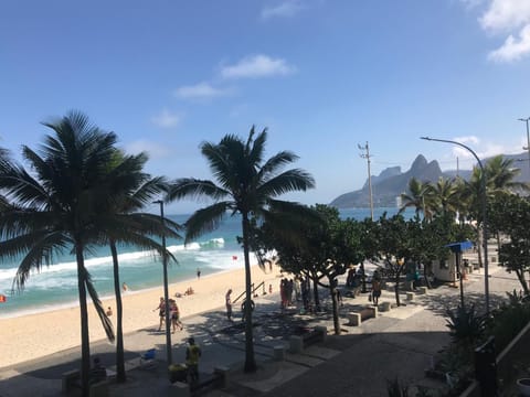Luxo frente mar Arpoardor Apartment in Rio de Janeiro