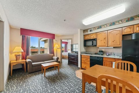 Scottsdale 2 bd 2 ba furnished apt 4 full beds Apartment in Paradise Valley