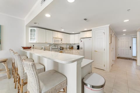 Surf Watch 104 Apartment in Ocean City