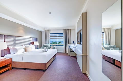 Bed, TV and multimedia, towels