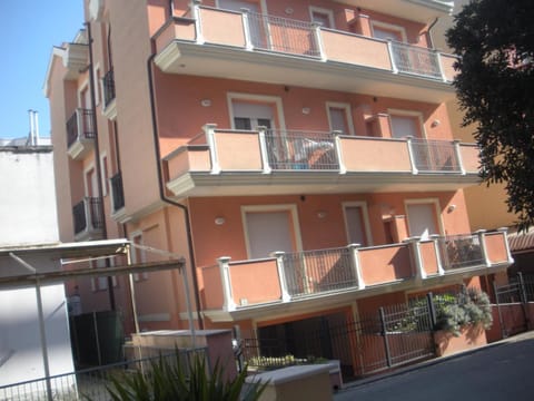 Via Modena Apartment in Cattolica