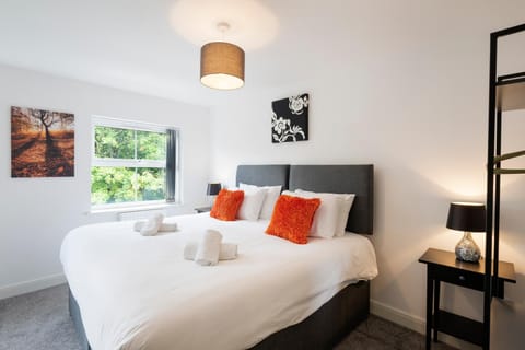 Blaisedell House by Cliftonvalley Apartments House in Bristol