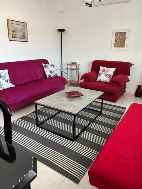 Dimitra House Entire apartment with balcony and view Apartment in Evros, Greece