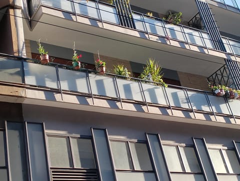 Balcony/Terrace, Internal: Not applicable to any particular room