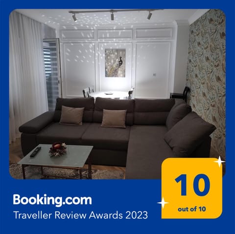 Living room, Seating area, Dining area, soundproof