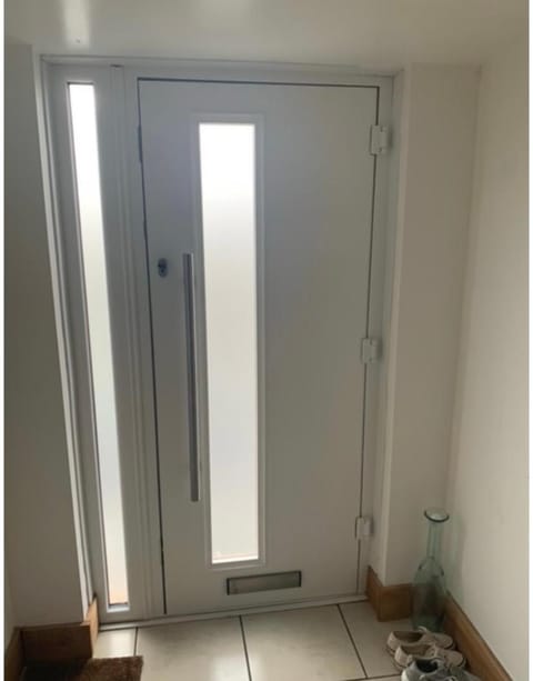 4 Bedroom house with parking, Near Safari Park House in Wyre Forest District