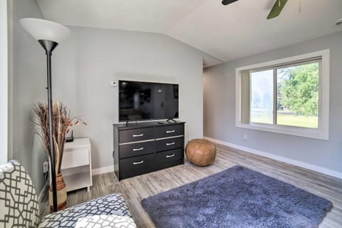 Cozy Ashton Abode with Yard - Near Park and Pool! House in Ashton