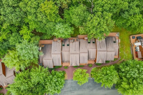 Big Boulder Bliss House in Tunkhannock Township