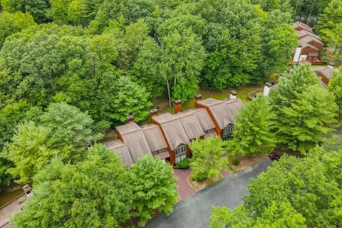 Big Boulder Bliss House in Tunkhannock Township