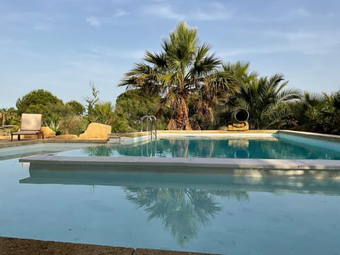 Swimming pool