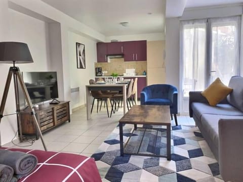 CHATENAY 2 Apartment in Île-de-France