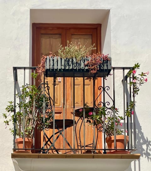 Property building, Balcony/Terrace