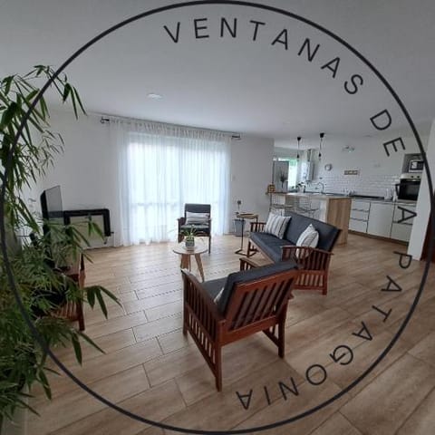 Kitchen or kitchenette, Seating area, Dining area