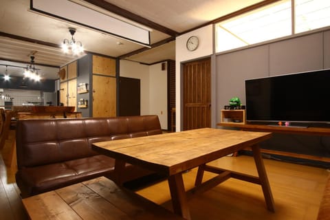 TV and multimedia, Living room