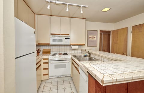 St Anton Condos #83 condo Apartment in Mammoth Lakes