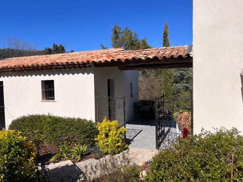 Property building, Garden view