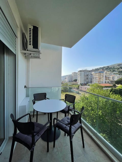 Day, View (from property/room), Balcony/Terrace, Mountain view, air conditioner