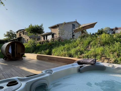 Solarium, Spa and wellness centre/facilities