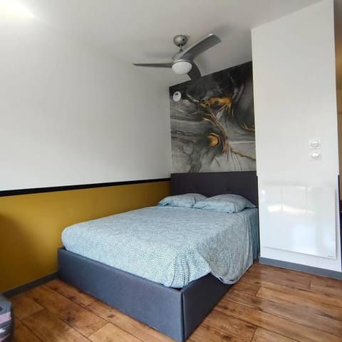 Studio Emotion 4P - Train station 200m - Disneyland Paris 5 min Apartment in Chessy