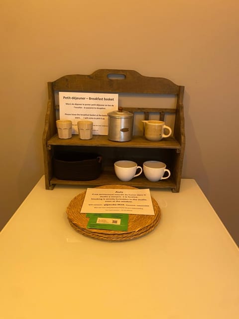 Studio central airco et local vélo Apartment in Wallonia, Belgium