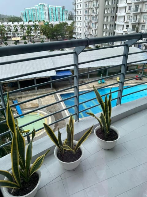 Pool view