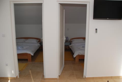 Vila Simic Srebrno Jezero Apartment in Vojvodina