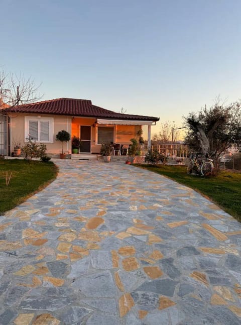 Day, Garden