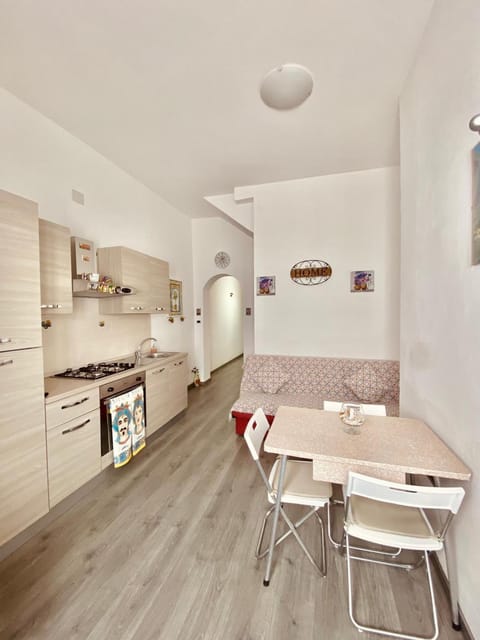 kitchen, kitchen