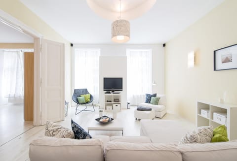 TV and multimedia, Living room