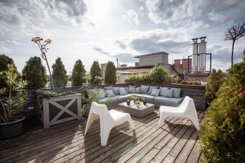 Garden, Balcony/Terrace
