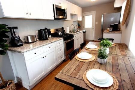 Close to Beach, W&D, Pet friendly, Dunes, Casino House in Michigan City