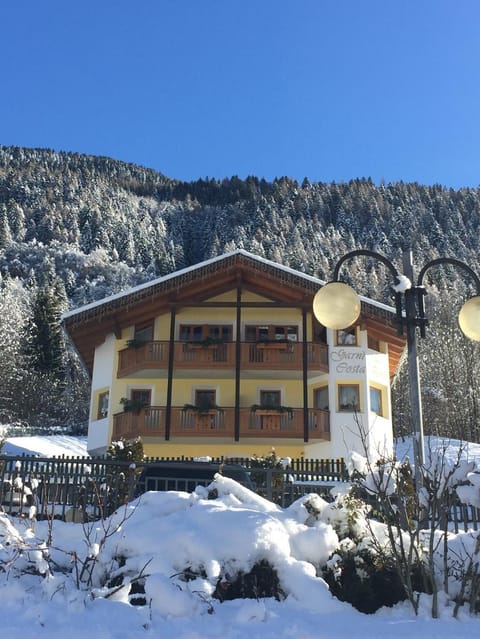 Property building, Winter