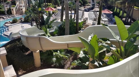 Serene family friendly townhouse in the wonderful Regal Palms Villa in Four Corners