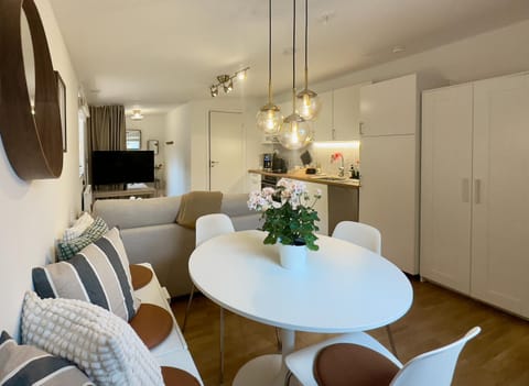 Kitchen or kitchenette, Living room, Seating area, Dining area, wardrobe