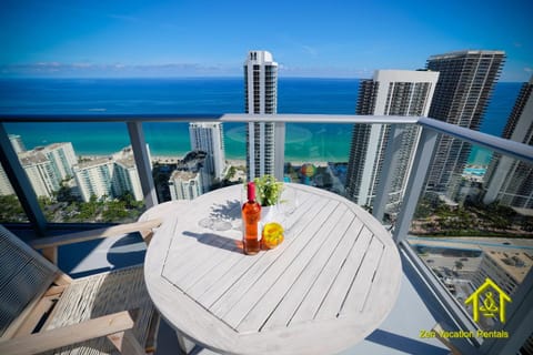 Property building, Balcony/Terrace