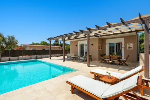 Property building, Patio, Swimming pool