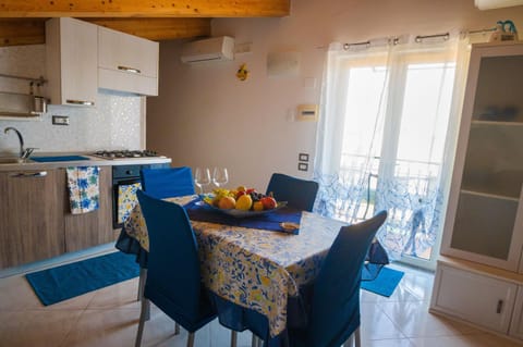 CASA TERESA NEL CENTRO DI VIETRI Apartment in Vietri sul Mare