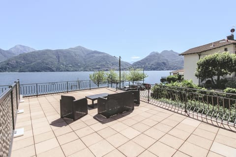 Patio, Balcony/Terrace